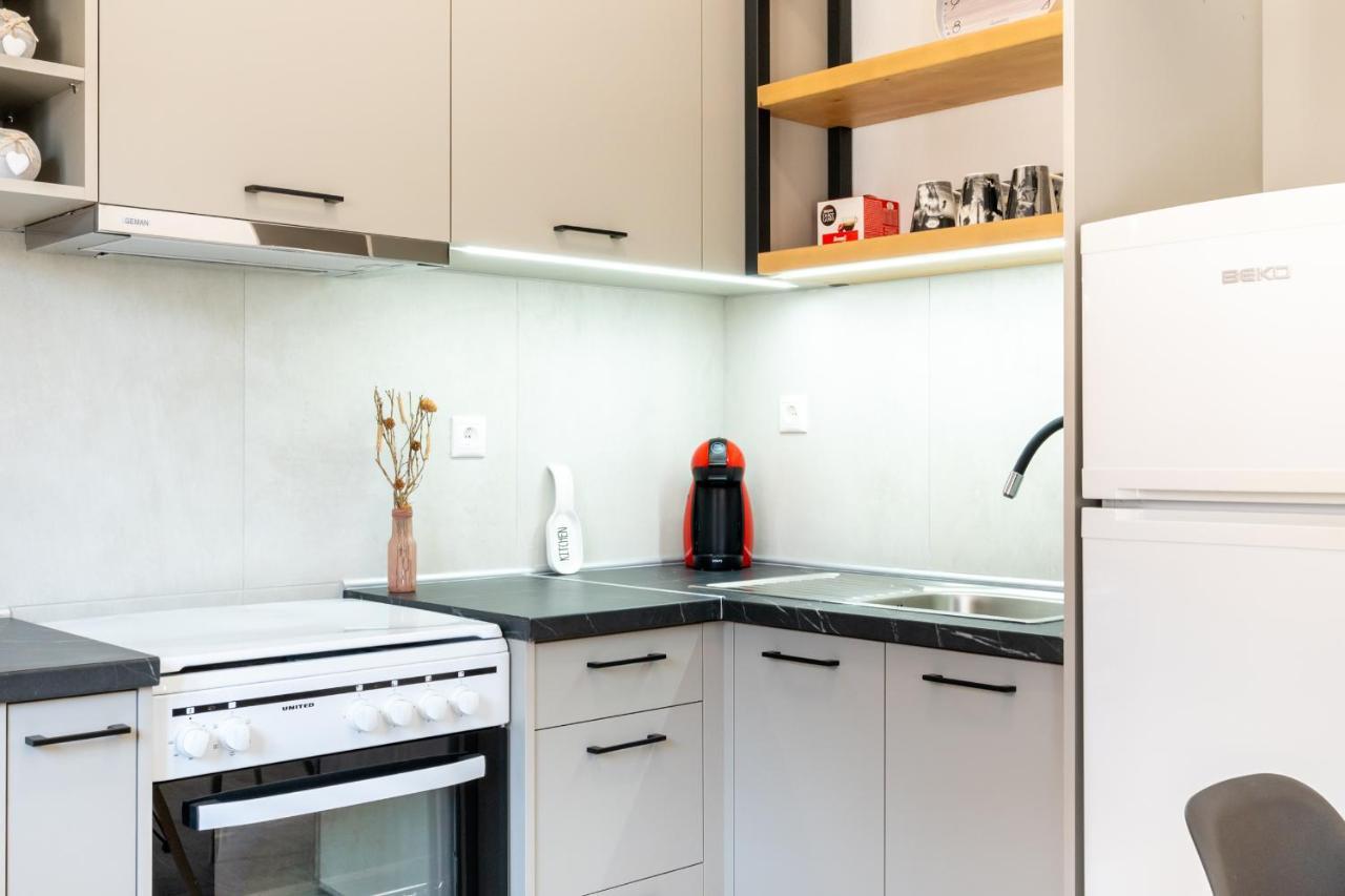 Valentina'S Apartments อาเยีย เปลาเยีย ภายนอก รูปภาพ