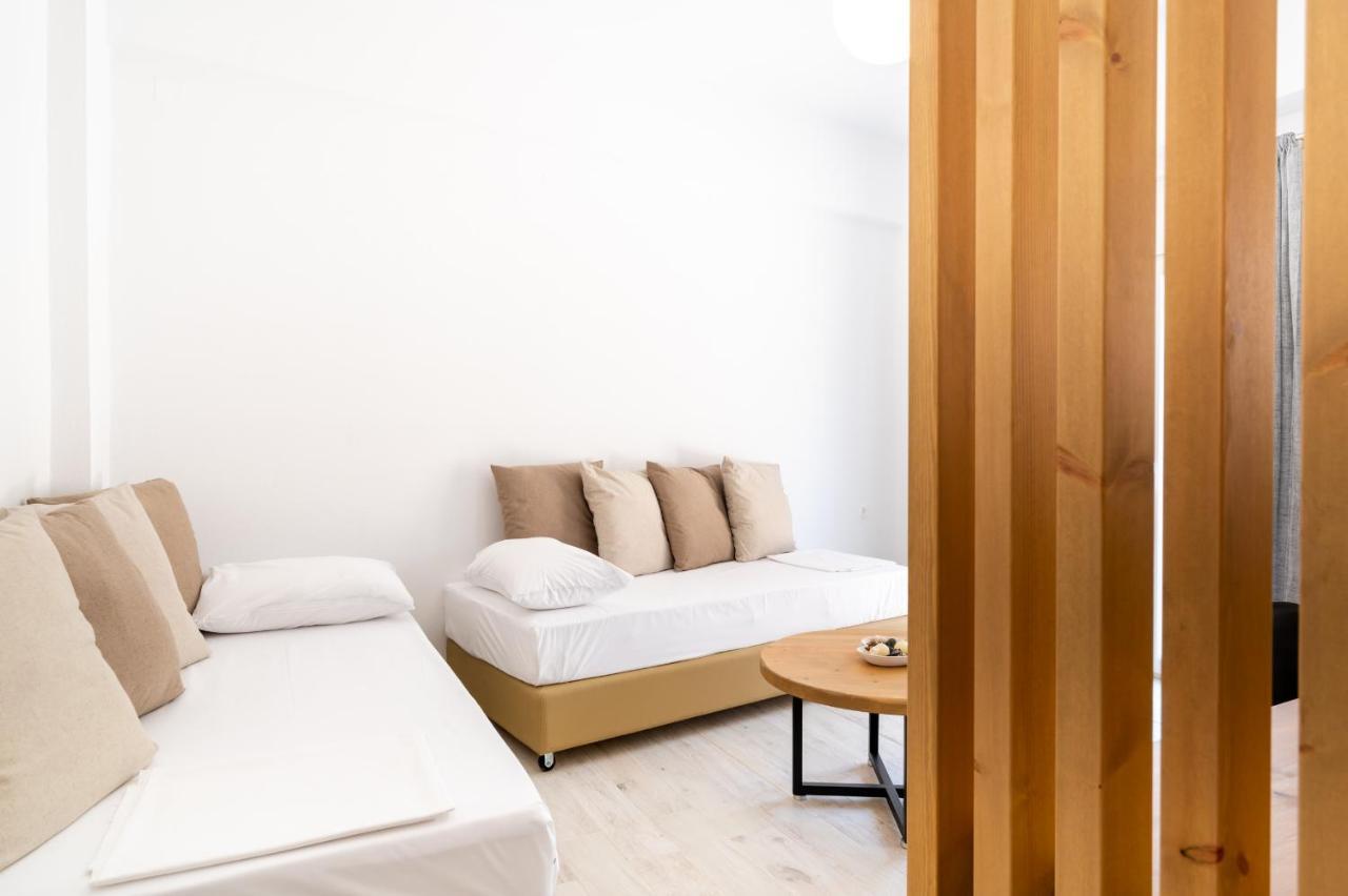 Valentina'S Apartments อาเยีย เปลาเยีย ภายนอก รูปภาพ