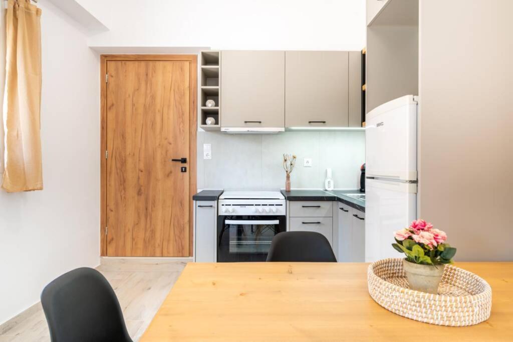 Valentina'S Apartments อาเยีย เปลาเยีย ภายนอก รูปภาพ