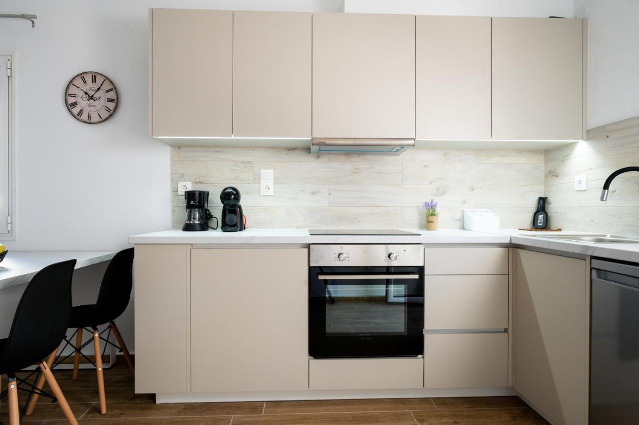 Valentina'S Apartments อาเยีย เปลาเยีย ภายนอก รูปภาพ