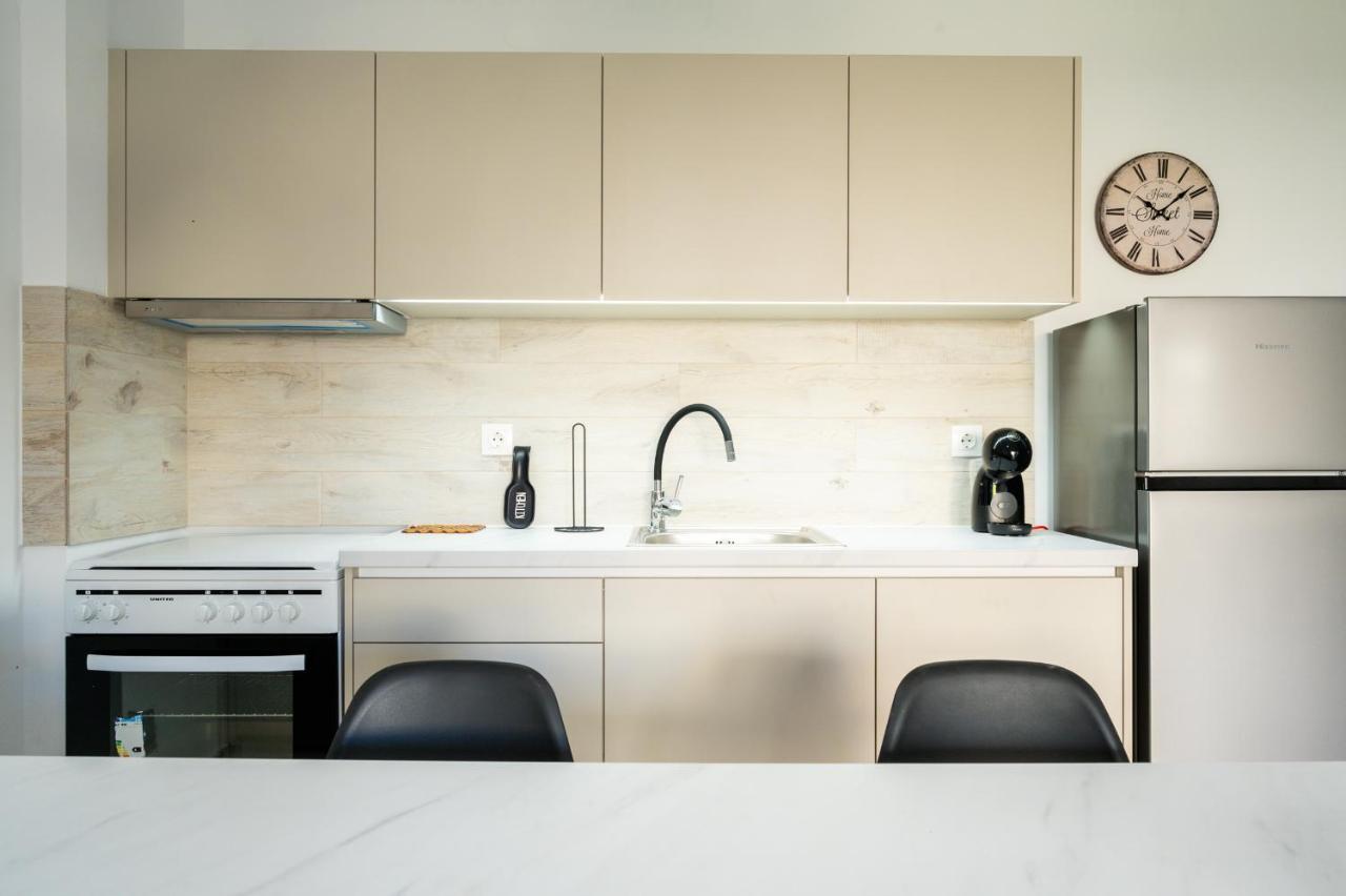 Valentina'S Apartments อาเยีย เปลาเยีย ภายนอก รูปภาพ