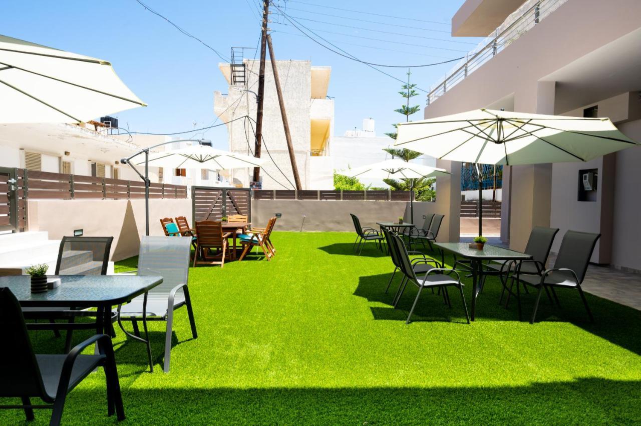 Valentina'S Apartments อาเยีย เปลาเยีย ภายนอก รูปภาพ