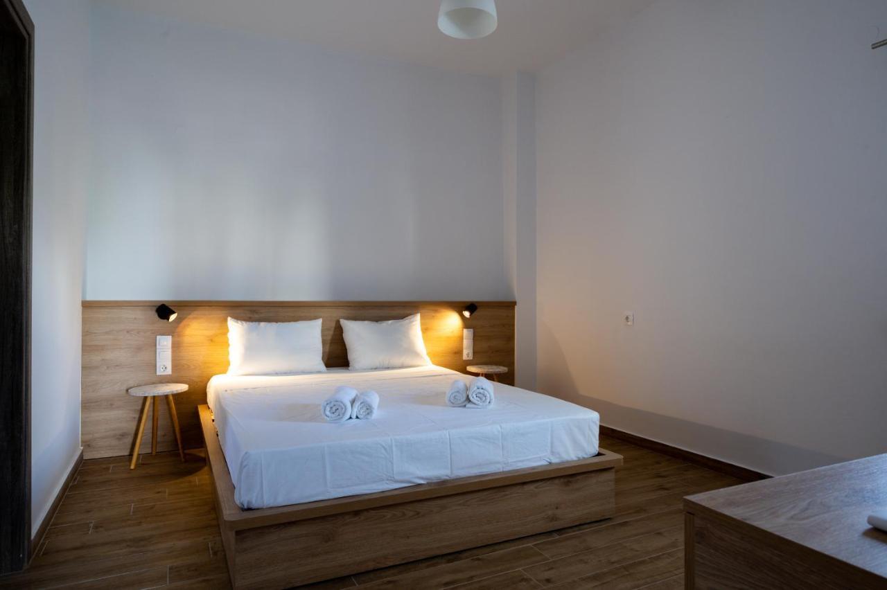 Valentina'S Apartments อาเยีย เปลาเยีย ภายนอก รูปภาพ