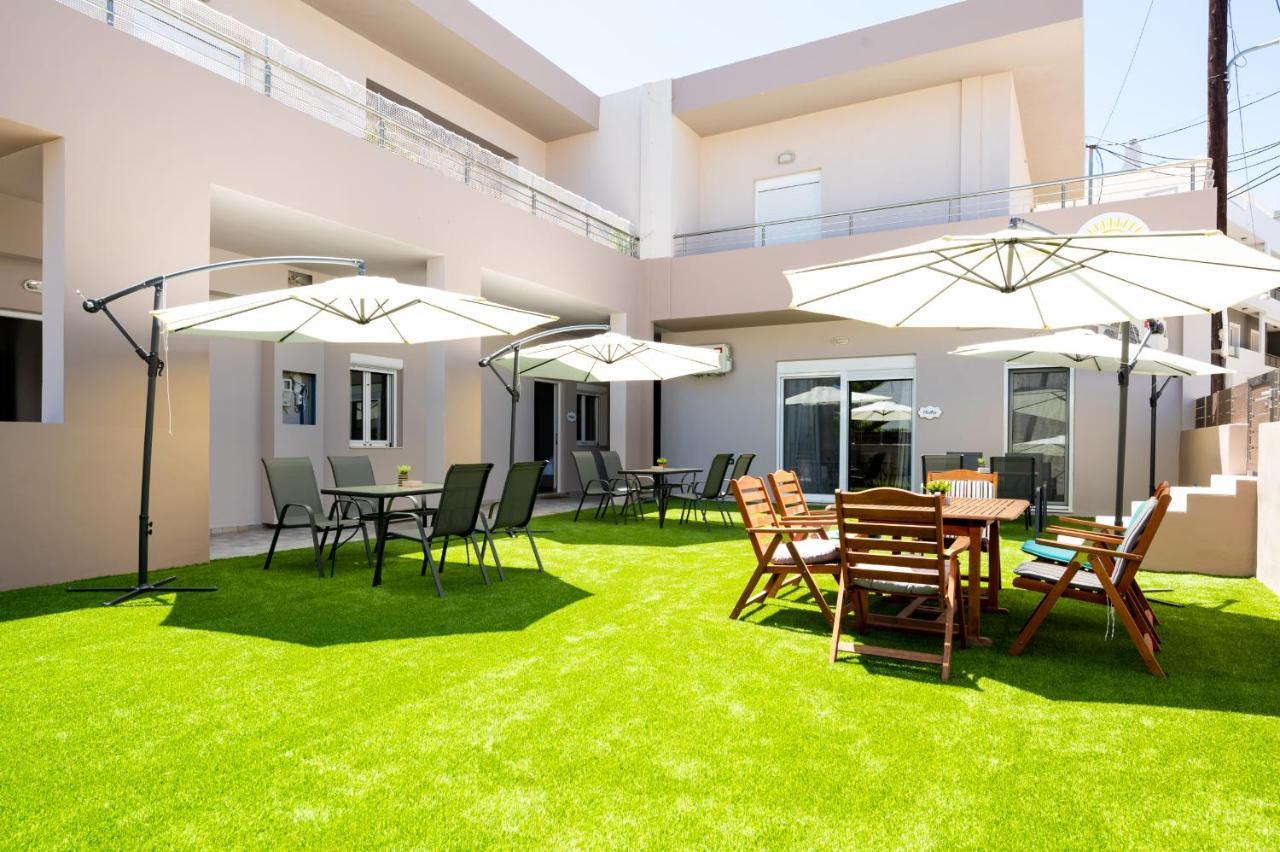 Valentina'S Apartments อาเยีย เปลาเยีย ภายนอก รูปภาพ