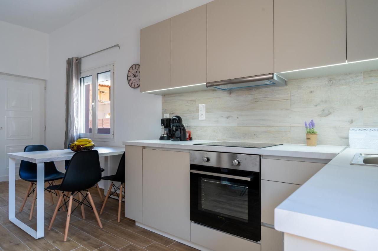 Valentina'S Apartments อาเยีย เปลาเยีย ภายนอก รูปภาพ