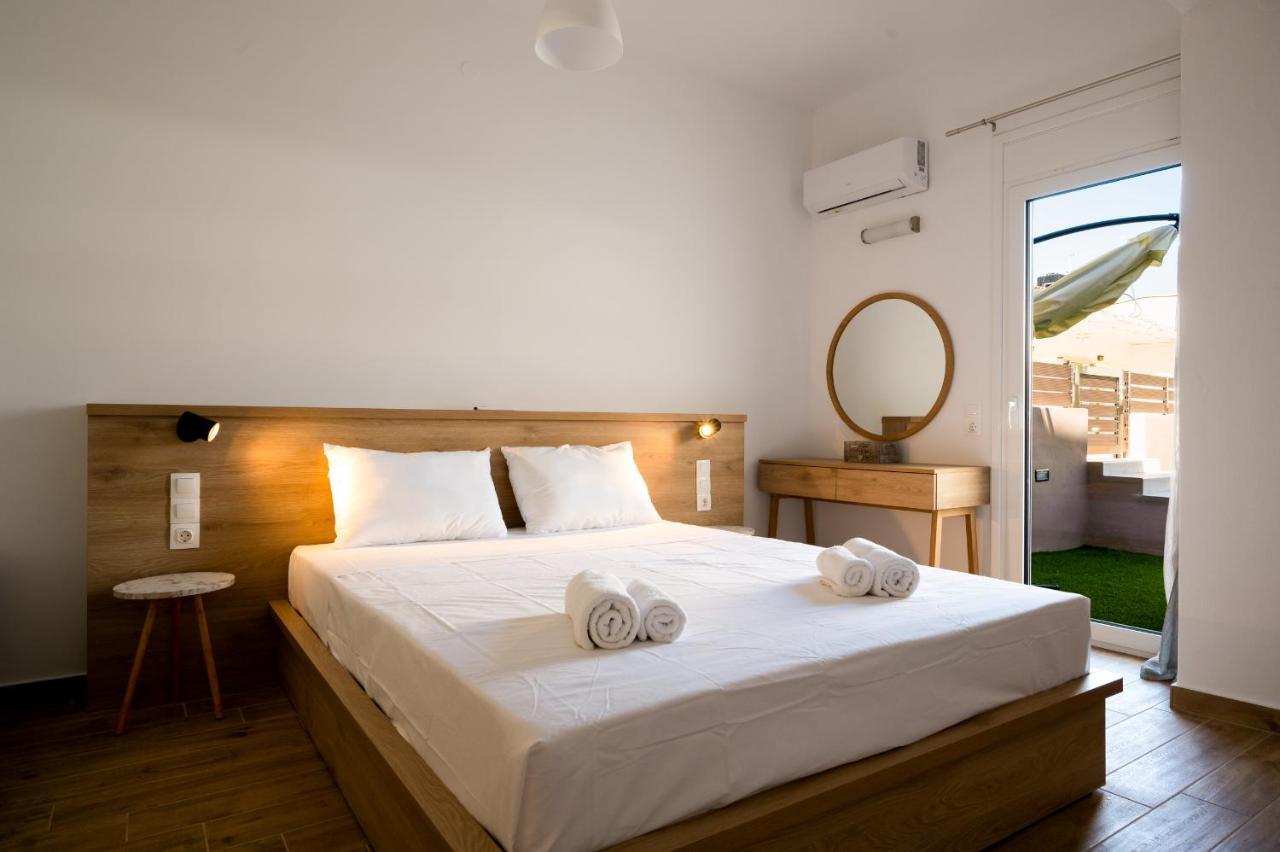 Valentina'S Apartments อาเยีย เปลาเยีย ภายนอก รูปภาพ